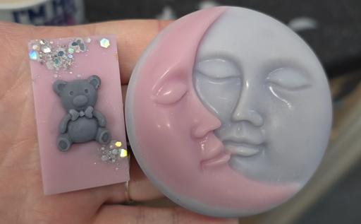 Buy & Sell Bournville Birmingham - Photos for wax melts!