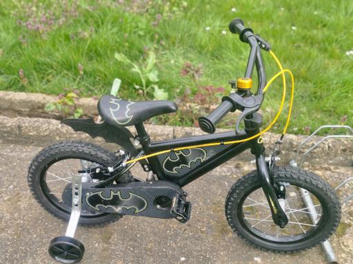 Buy & Sell Stockley Park Hillingdon - Photos for KIDS BATMAN BIKE BICYCLE