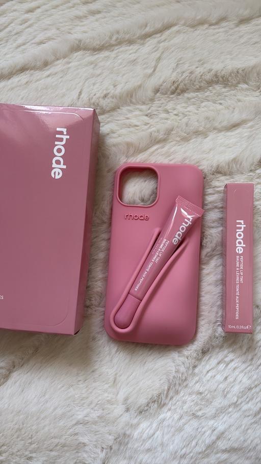 Buy & Sell Southsea Portsmouth - Photos for Rhode Phonecase And Liptint