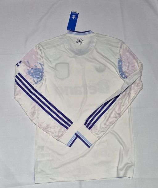 Buy & Sell Westhoughton Bolton - Photos for Aston Villa size small new with tags