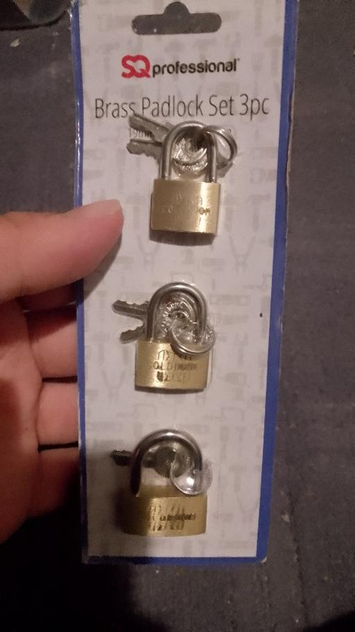 Buy & Sell Falconwood South East London - Photos for 3 Piece Brass padlock set