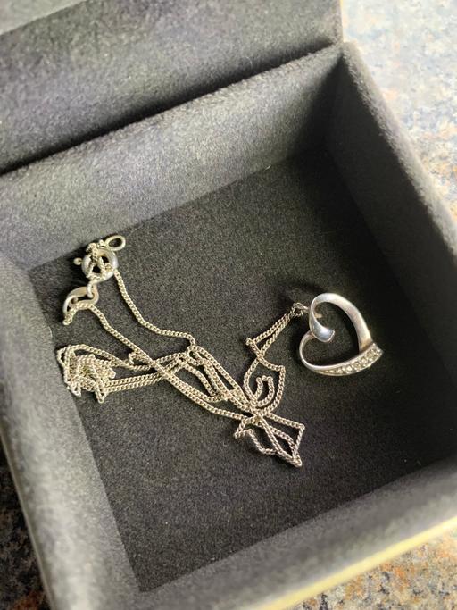 Buy & Sell Cradley Heath Sandwell - Photos for 925 silver heart necklace buyer collect