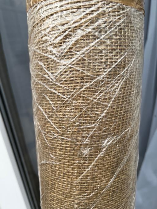 courses Eton Wick Windsor and Maidenhead - Photos for 5 Metres of Quality 40 Wide x 10oz Hessian