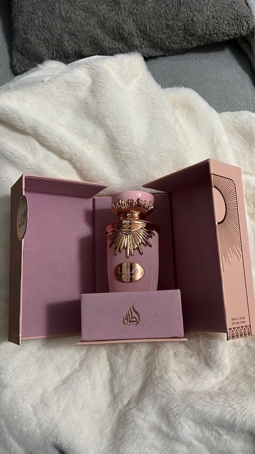 Buy & Sell Chadderton Oldham - Photos for Haya Arabic perfume velvet bottle