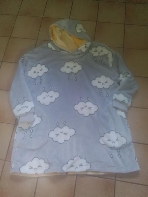 Buy & Sell Streetly Walsall - Photos for FRIENDS ONESIZE SNUDDIE REVERSIBLE