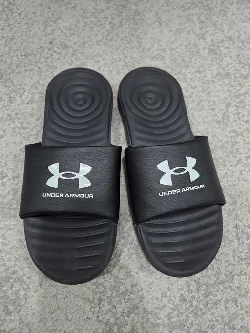 Buy & Sell Weston Point Halton - Photos for Size 6.5 UNDER ARMOUR black sliders