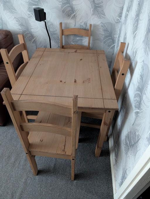 Buy & Sell Heywood Rochdale - Photos for Oak dining table and 4 chairs