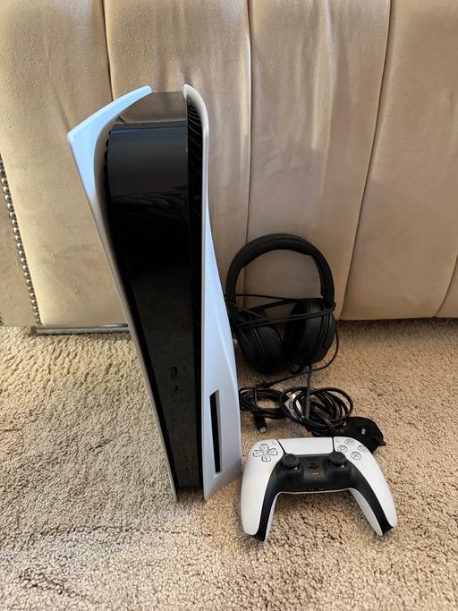 Buy & Sell Moxley Walsall - Photos for Ps5 disc edition bargain