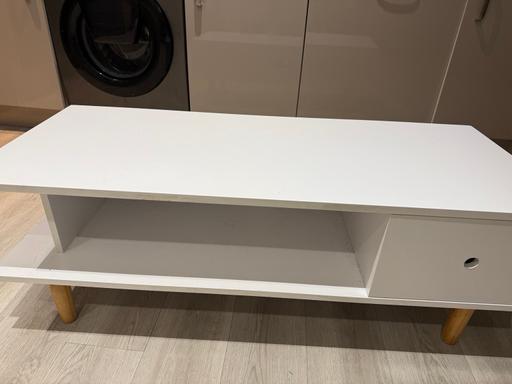 Buy & Sell Dartford Town Centre Dartford - Photos for White Habitat Cato TV Unit – 1 Drawer
