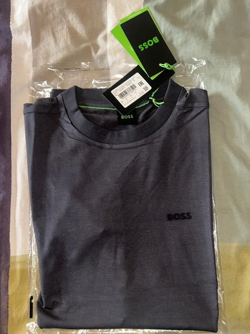 Buy & Sell Sawtry Huntingdonshire - Photos for Hugo boss T-shirt men’s (S)