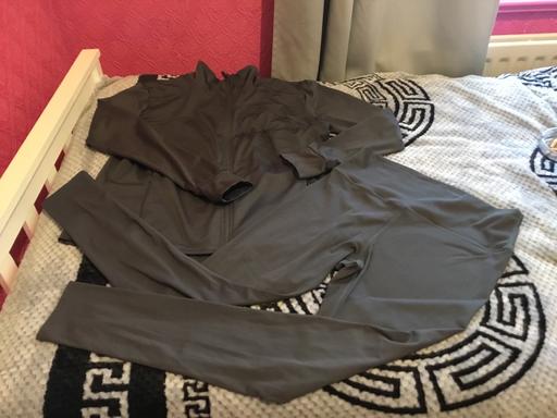 Buy & Sell Woodcross Wolverhampton - Photos for Workout Jacket and Leggings Size L see Pics