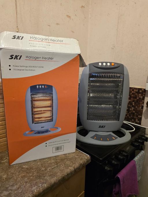 Buy & Sell Holly Hall Dudley - Photos for HALOGEN HEATER 1200W