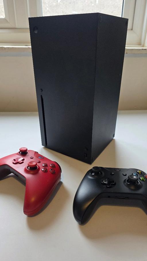 Buy & Sell Hitchin North Hertfordshire - Photos for Xbox Series X 1TB – 2 Controllers – Boxed