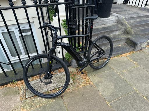 Buy & Sell Islington North London - Photos for Giant roam E + electric hybrid e-bike