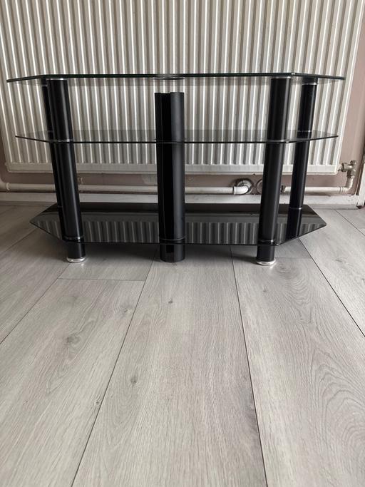 Buy & Sell Maze Hill South East London - Photos for Black glass 3 tier TV stand