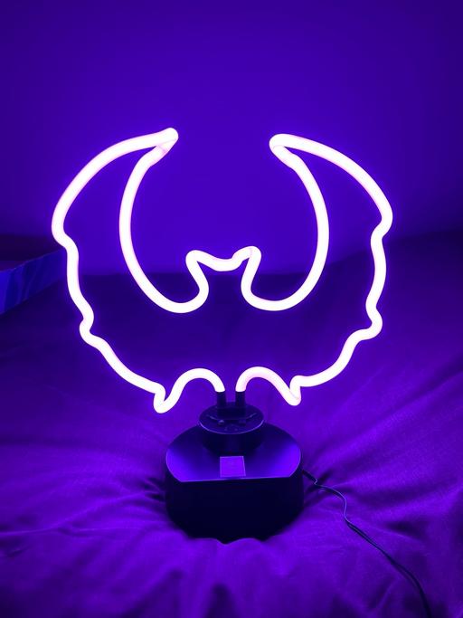 Buy & Sell Littlehampton Arun - Photos for Neon Light - Purple Bat Sign New In Box