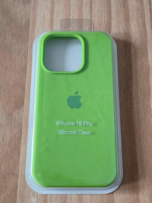 Buy & Sell Bradmore Wolverhampton - Photos for Iphone 16 Pro Genuine Case Brand New