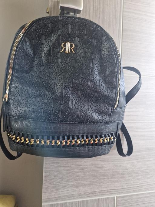 Buy & Sell Scholes Rotherham - Photos for River Island black ladies back pack