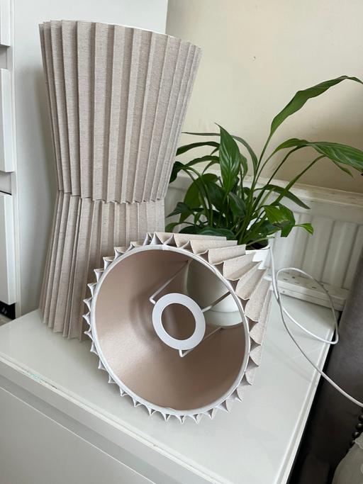 Buy & Sell Shepherd`s Bush West London - Photos for 3 Identical table lampshades