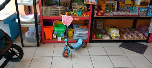 Buy & Sell Westcliff-on-Sea Southend-on-Sea - Photos for Children's 3 wheel scooter