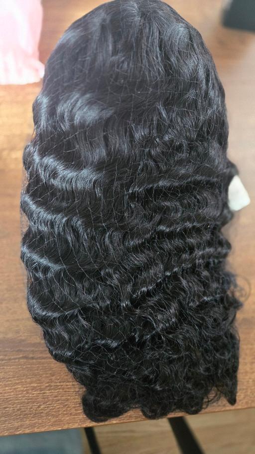 Buy & Sell South Hackney East London - Photos for Deep wave 180% pre plucked side part bob