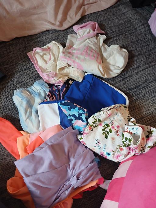 Buy & Sell Hasbury Dudley - Photos for shorts and tshirt bundle