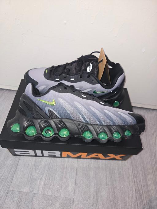 Buy & Sell Wakefield Wakefield - Photos for Nike Air Max DN8 UK6 Brand new