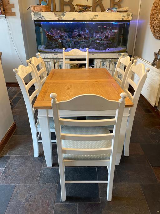 Buy & Sell Hockley Tamworth - Photos for Dining Table & Chairs