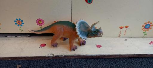 Buy & Sell Westcliff-on-Sea Southend-on-Sea - Photos for Triceratops dinosaur toy