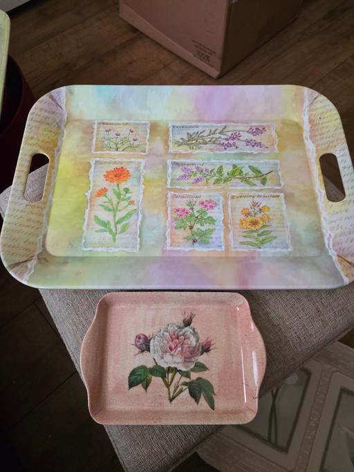 Buy & Sell Pensnett Dudley - Photos for MELAMINE TRAYS X 2
