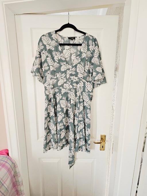 Buy & Sell Newton Doncaster - Photos for Summer dress, size 16.