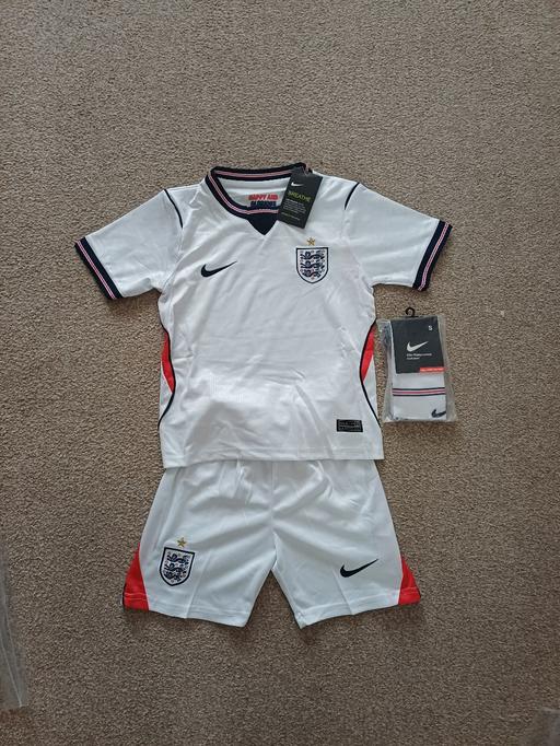 Buy & Sell Elemore Vale Sunderland - Photos for England Kids Kit World Cup 2026 Age 5-6