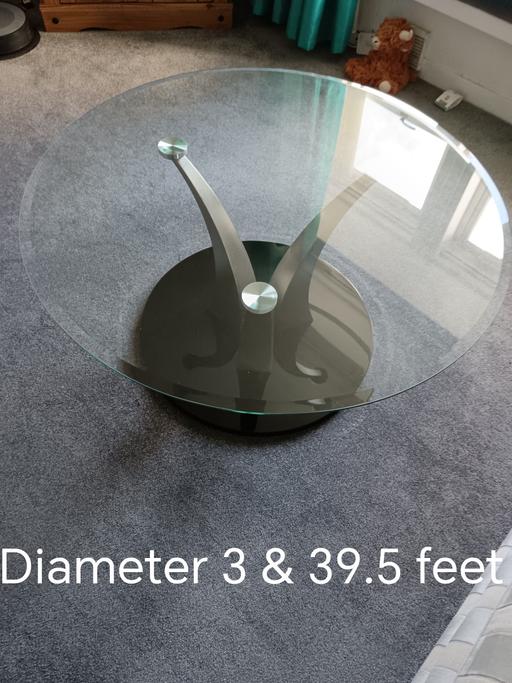 Buy & Sell Milesmark Fife - Photos for Beautiful stylish glass coffee table 🙂