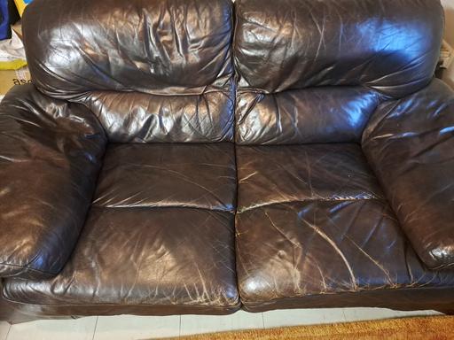 Buy & Sell Cricklewood North West London - Photos for pair /used leather 2 seater sofa