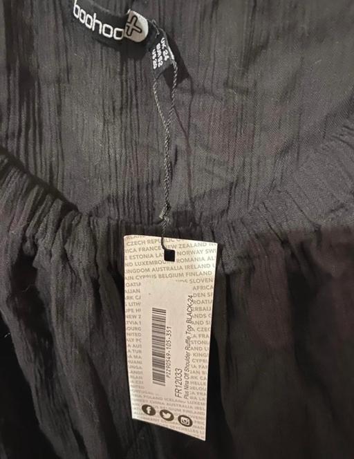 Buy & Sell Stannington Sheffield - Photos for Off shoulder top boohoo