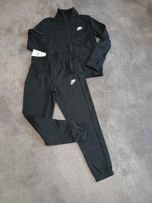 Buy & Sell Weoley Castle Birmingham - Photos for Nike Junior Black Tracksuit Size Medium