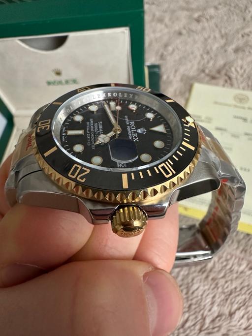 Buy & Sell Grafton Street Industrial Estate West Northamptonshire - Photos for Men’s Watch