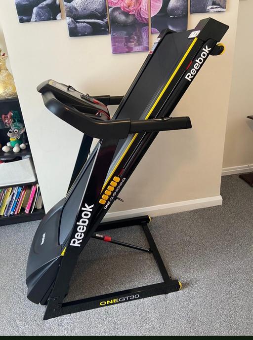 Buy & Sell Lye Dudley - Photos for Reebok gt30s treadmill with Electric incline