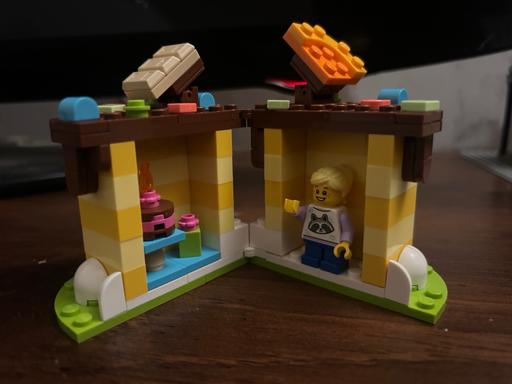 Buy & Sell Hoyland Barnsley - Photos for Lego Limited Edition Birthday Cake 2025