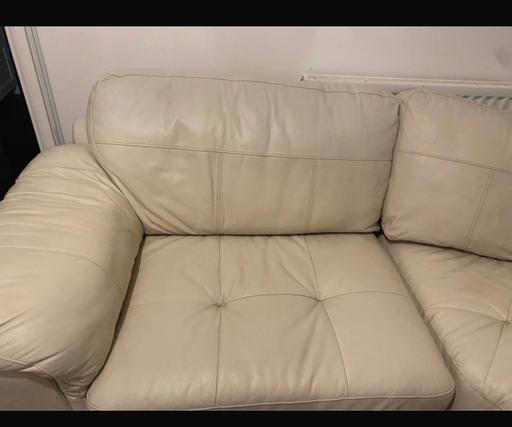 Buy & Sell Binley Coventry - Photos for Cream leather Conner sofa