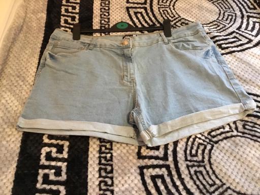 Buy & Sell Woodcross Wolverhampton - Photos for Size 20 Ladies Denim Shorts from Pep&Co