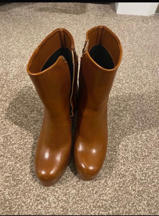 Buy & Sell Binley Coventry - Photos for Zara boots.