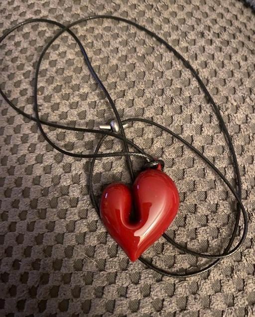 Buy & Sell Stannington Sheffield - Photos for Heart necklace