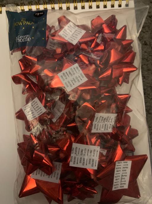 Buy & Sell Radcliffe Bury - Photos for Red bows