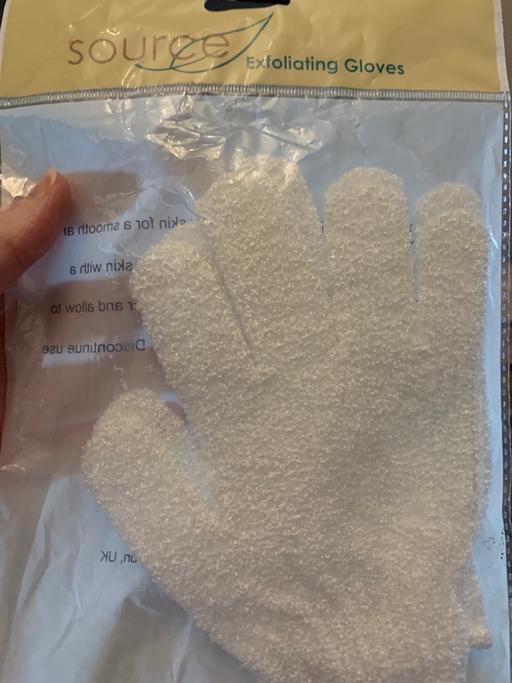 Buy & Sell Radcliffe Bury - Photos for Exfoliating bath shower gloves