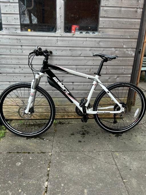 Buy & Sell Bentley Walsall - Photos for Adult mountain bike ( CALIBRE )