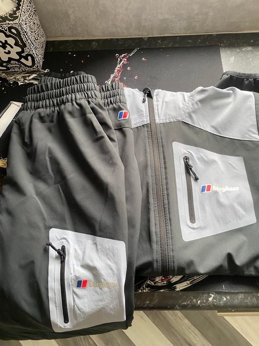 Buy & Sell Fryston Wakefield - Photos for Mens berghaus tracksuit