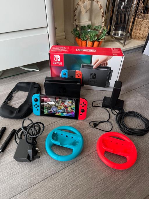 Buy & Sell Hill Top Sandwell - Photos for Nintendo Switch LIKE NEW