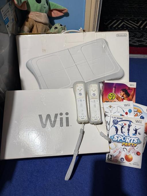 Buy & Sell Seagrave Charnwood - Photos for Nintendo Wii with games & Wii fit board