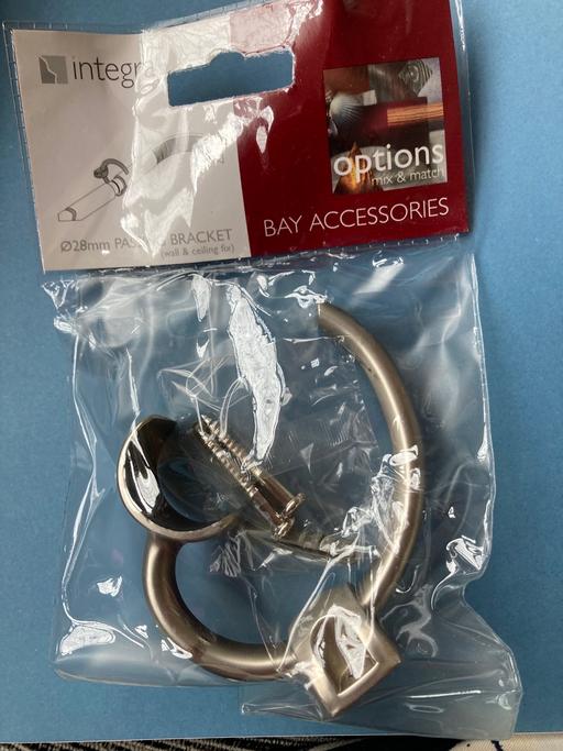 Buy & Sell Woodcross Wolverhampton - Photos for Passing bracket